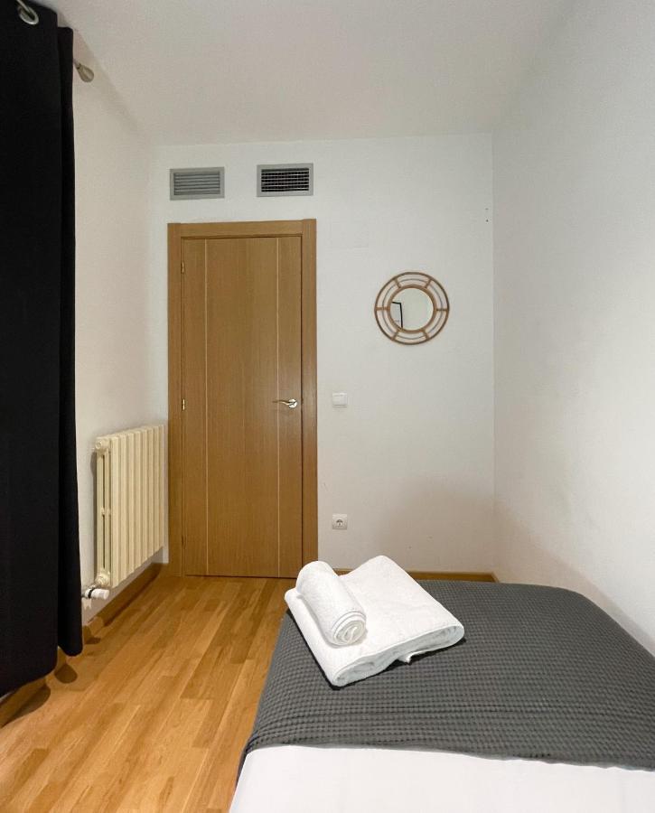 Vtz El Balcon De San Felipe Apartment Zaragoza Luaran gambar