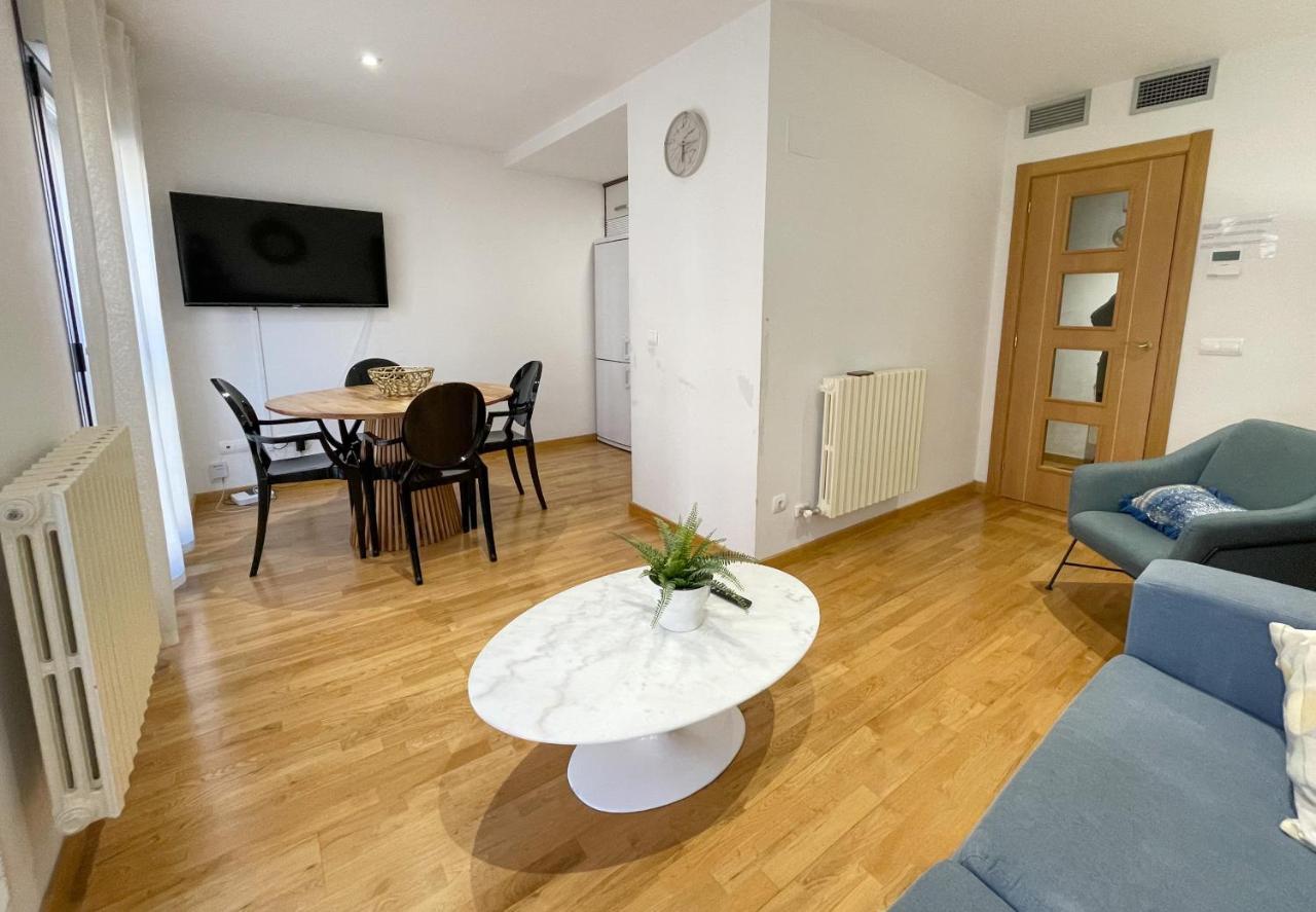 Vtz El Balcon De San Felipe Apartment Zaragoza Luaran gambar